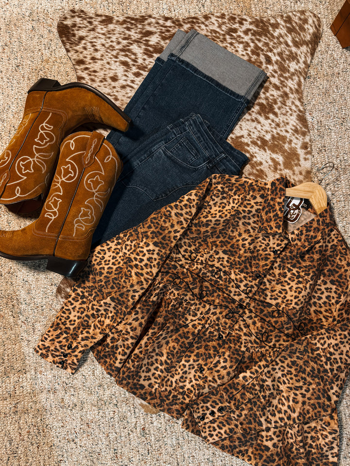 Loopty Leopard Snap Up Top