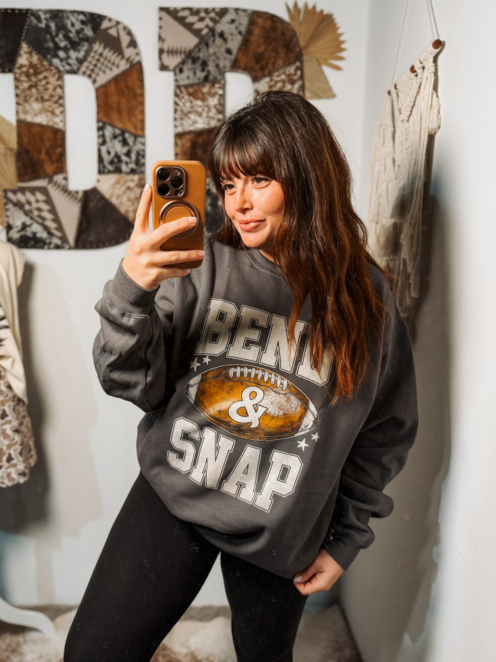 Bend & Snap Oversized Sweatshirt