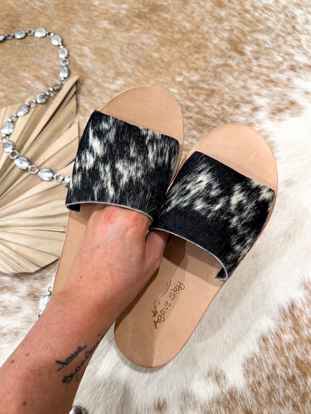 Agave Sky Cowhide Slide Sandal