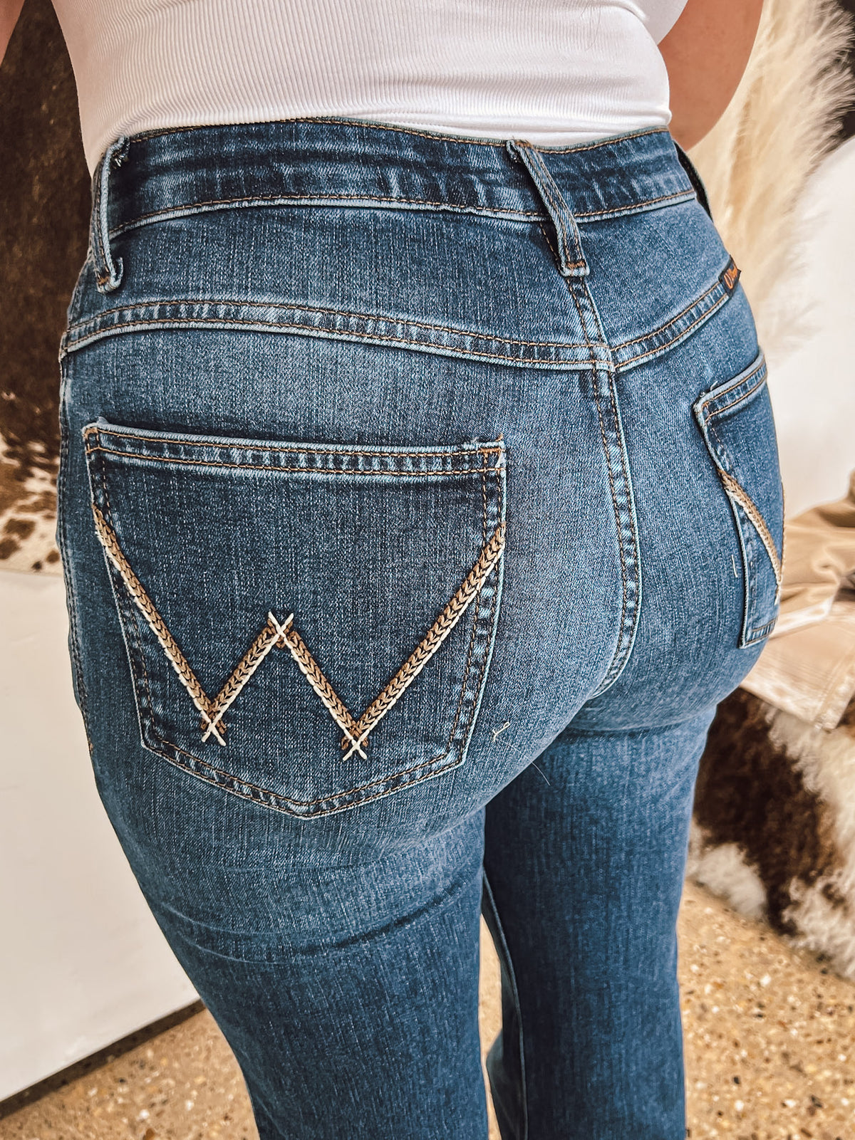 Wrangler: Willow Ultimate Riding Mid-Rise Trouser