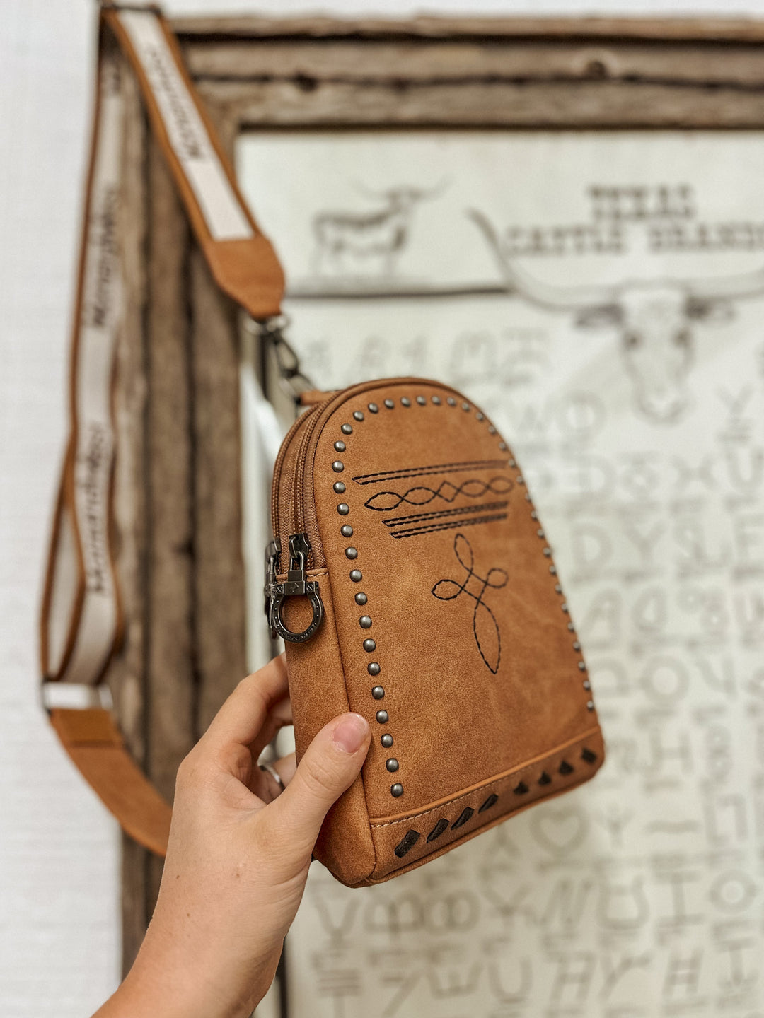 Montana Boot Stitch Sling Bag: Chestnut