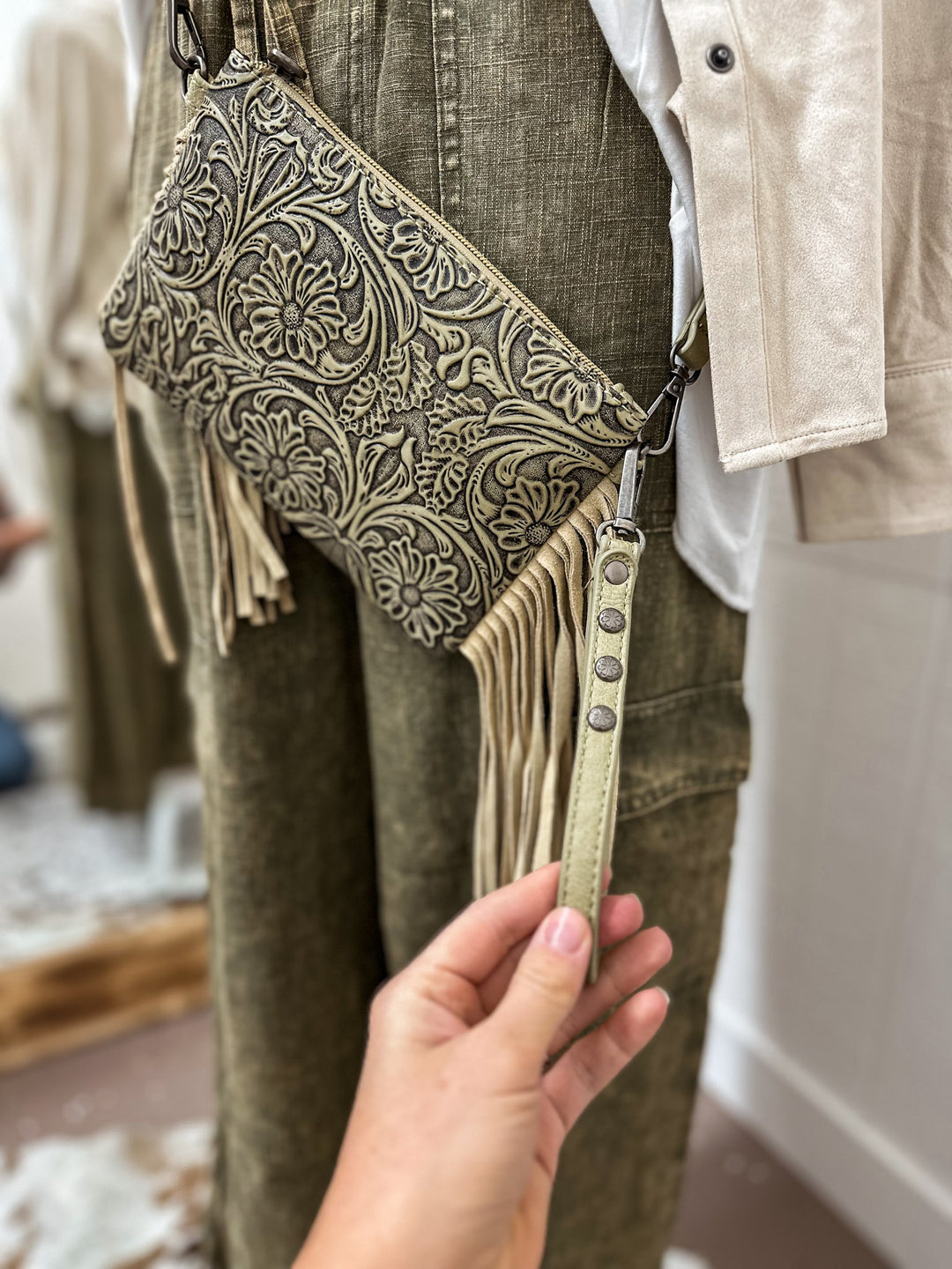 Ramblin' Tooled Clutch: Moss