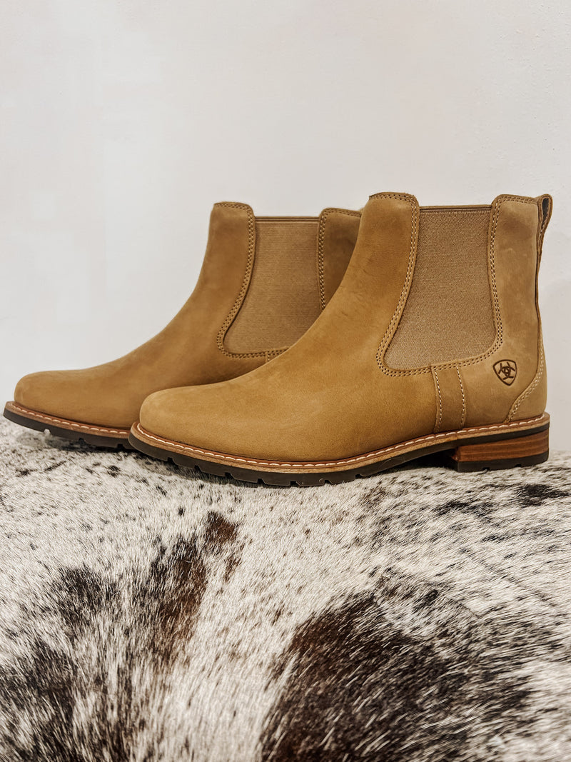 Ariat: Wexford Chelsea Boot: Natural Tan