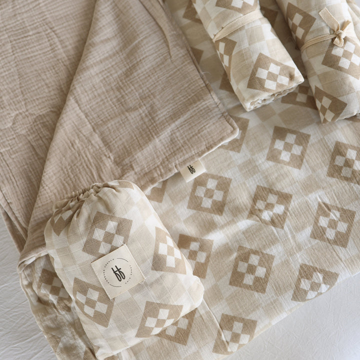 Muslin Quilt | Cottage Quilt