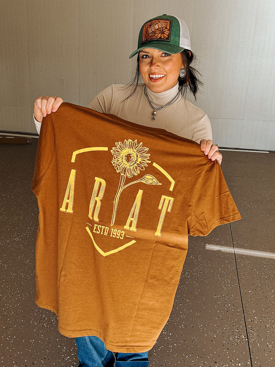 Ariat: Sunflower Boyfriend Tee