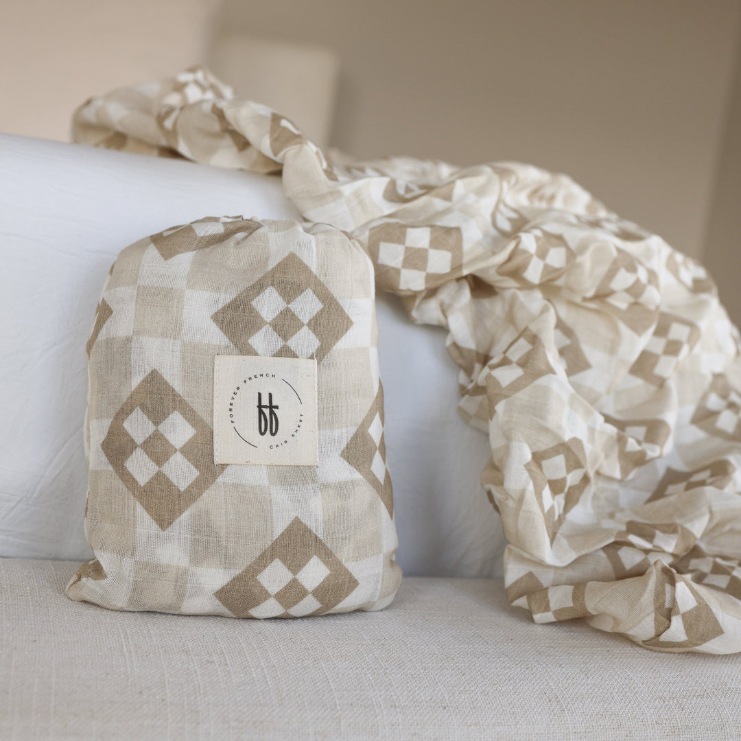 Muslin Crib Sheet | Cottage Quilt