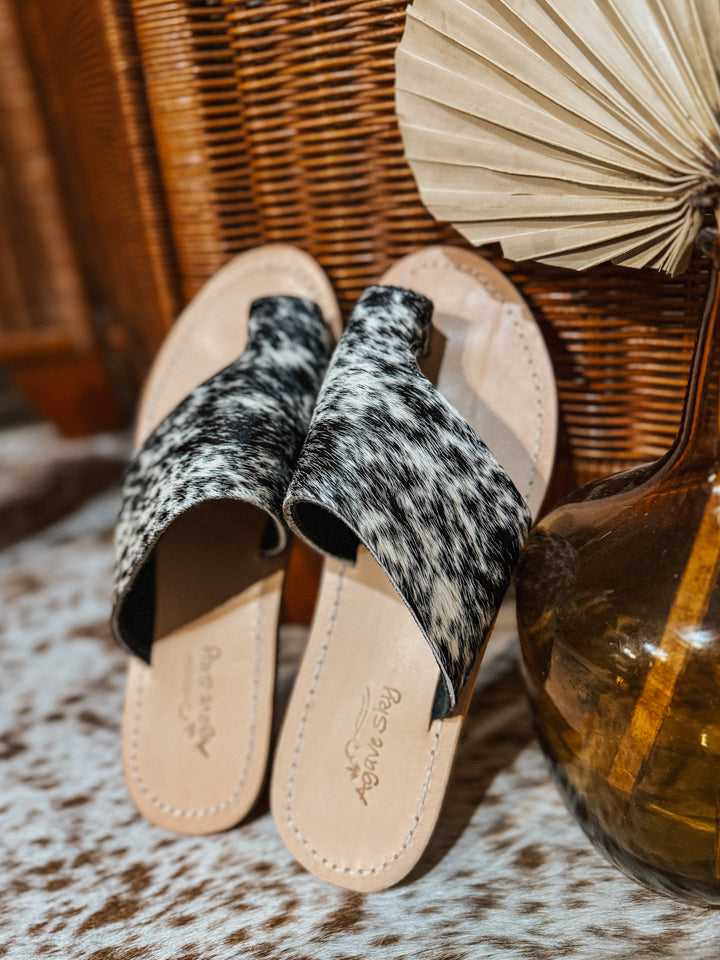 Agave Sky Cowhide Toe Sandal - Size 11