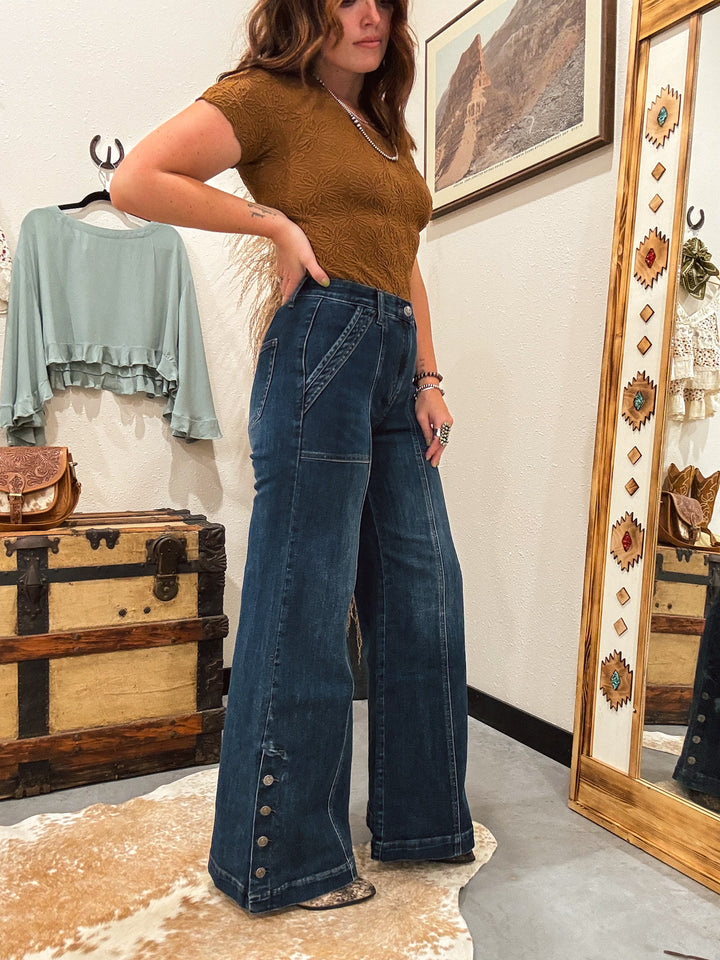 Saige: Tyler High Rise Trouser