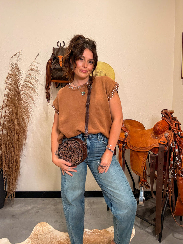 Discy Round Tooled Bag
