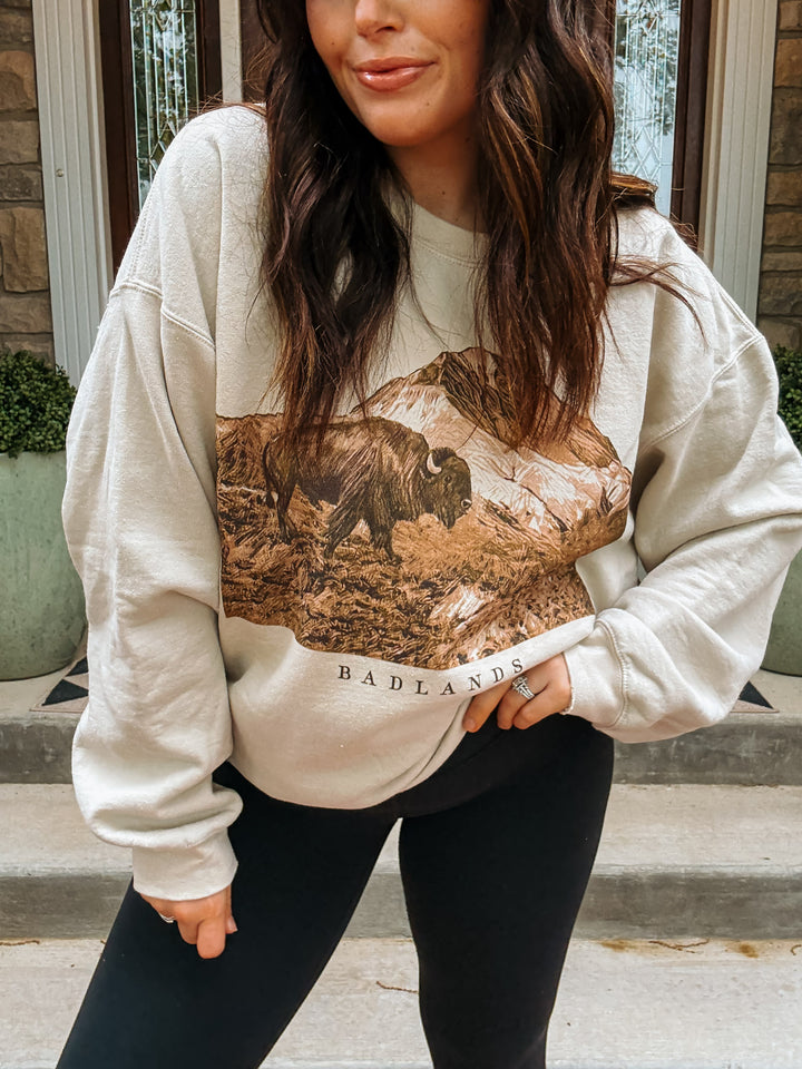 Vintage Badlands Buffalo Crewneck