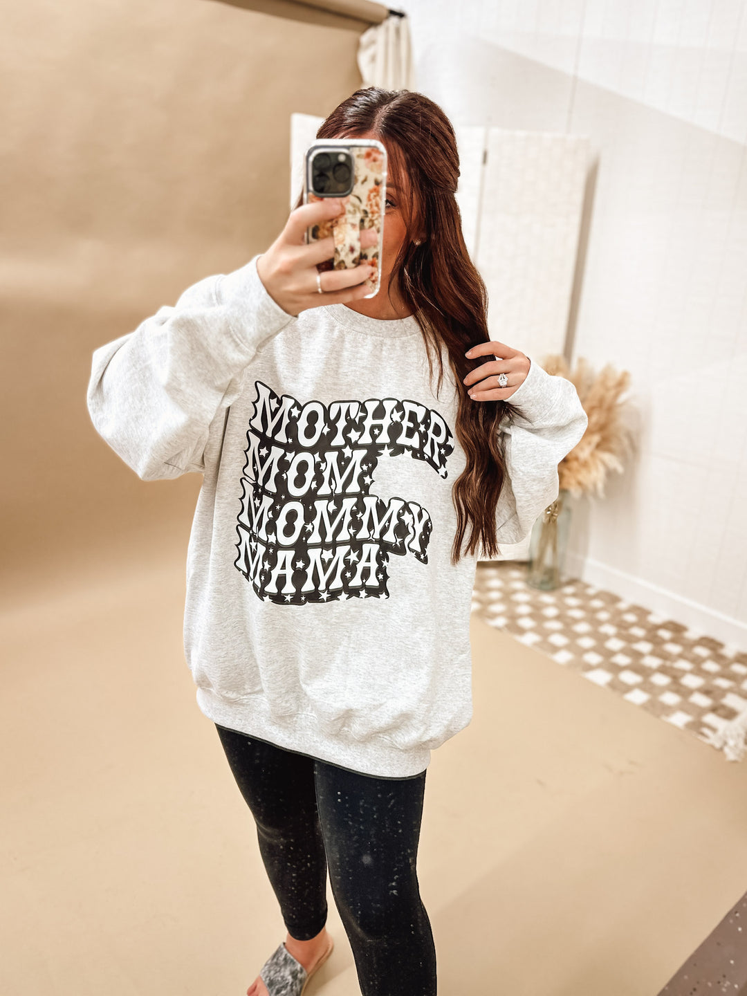 Mama Oversized Crewneck