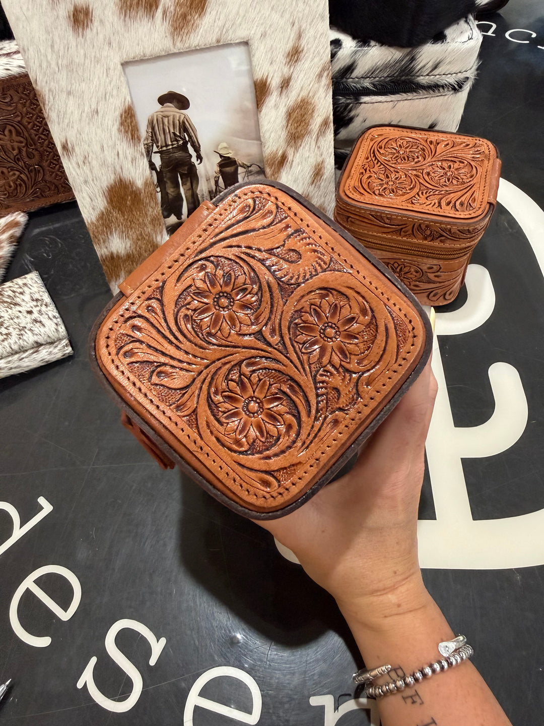 Lil Tooled Jewelry Box