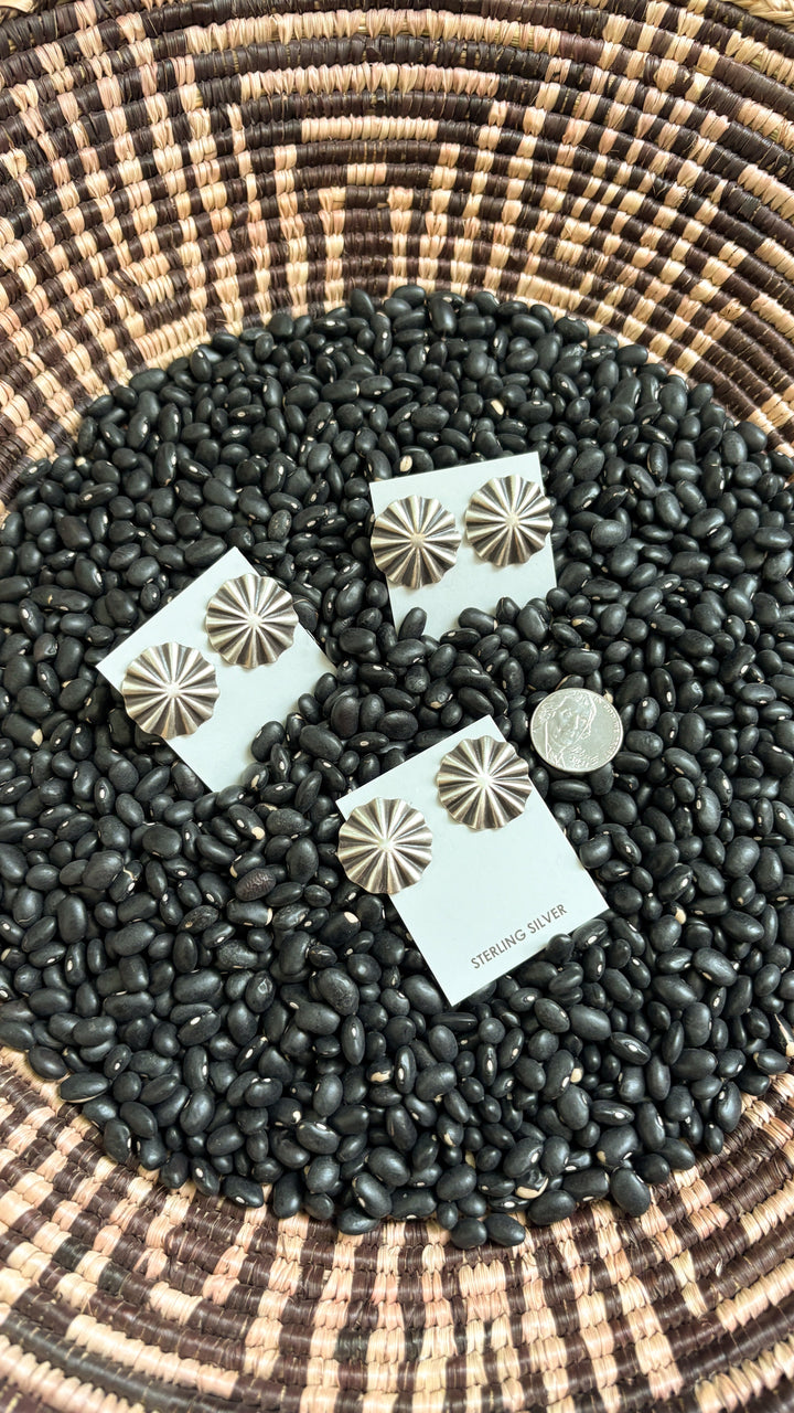 NATIVE AMERICAN MADE ROUND PLAIN CONCHO EARRINGS