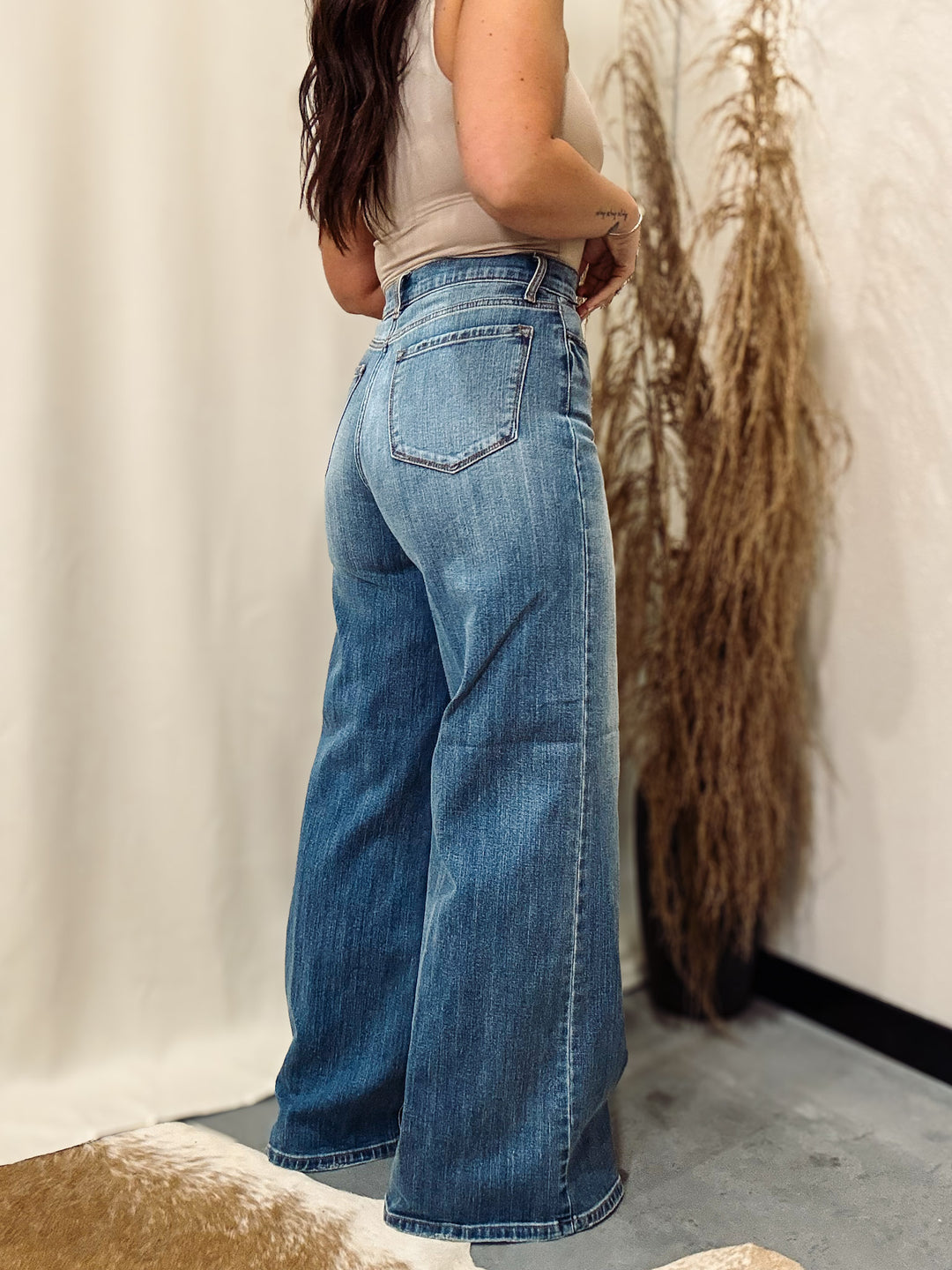 Cello: High Rise Cadillac Jean