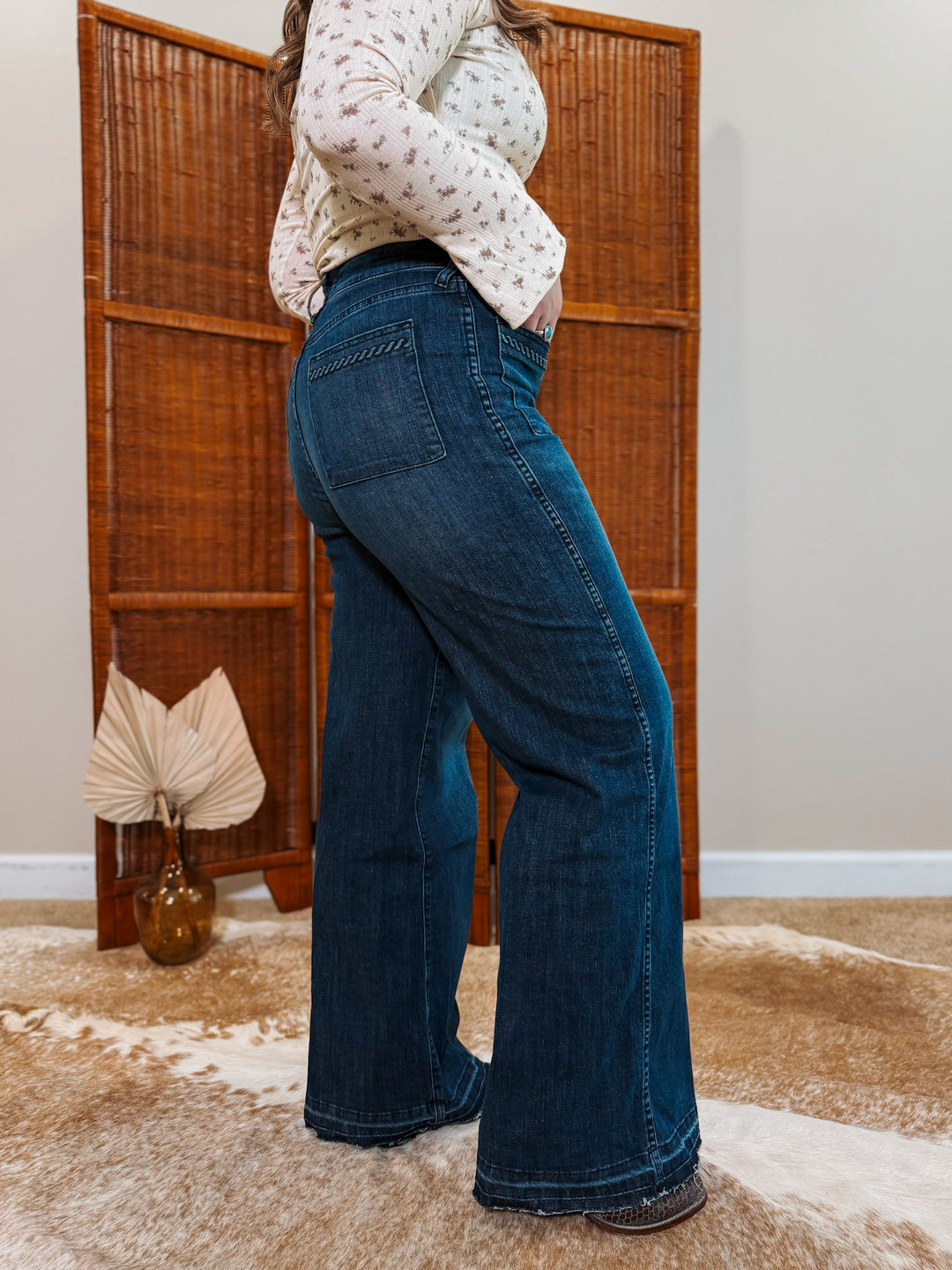 Ariat Roped Pocket Wide Leg Jean
