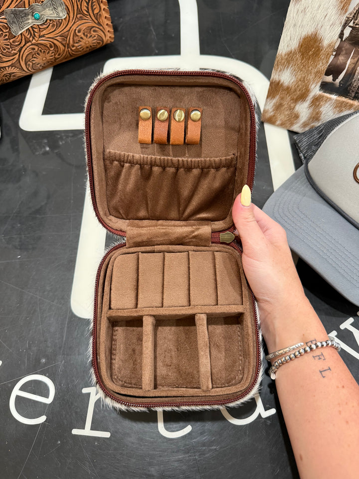 Cowhide & Tooled Leather Jewelry Box: Diamond Twist