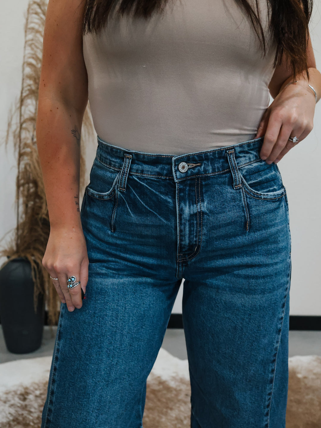 Kan Can: Lolli Horseshoe Jean