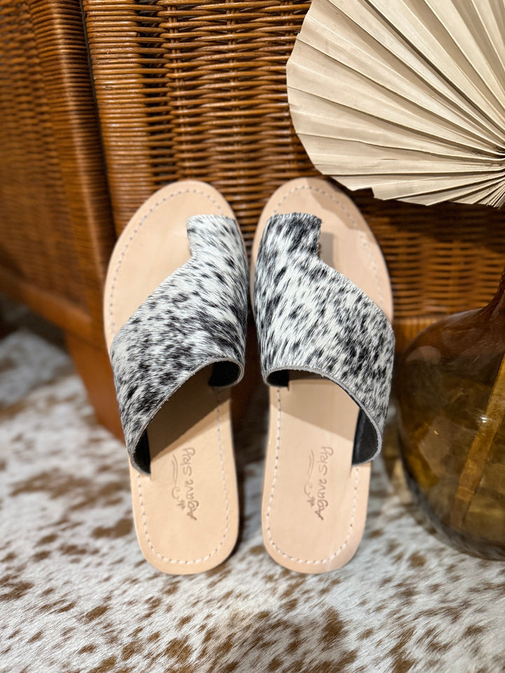 Agave Sky Cowhide Toe Sandal - Size 10