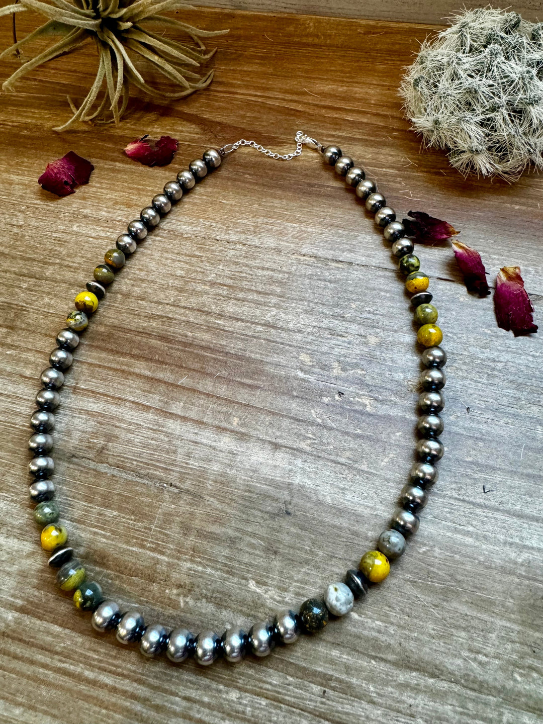 Bumble Bee & Pearl Necklace - 18” - 8 mm