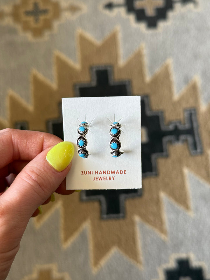 Eyelet Zuni Hoop Earrings