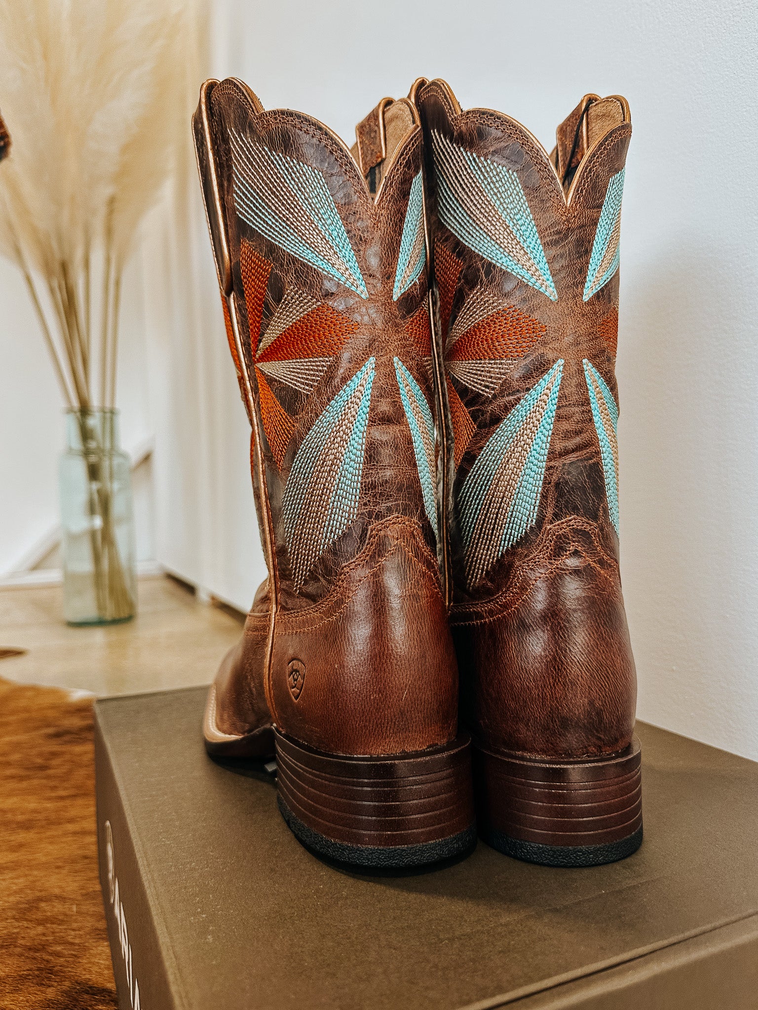 Ariat aztec shoes online