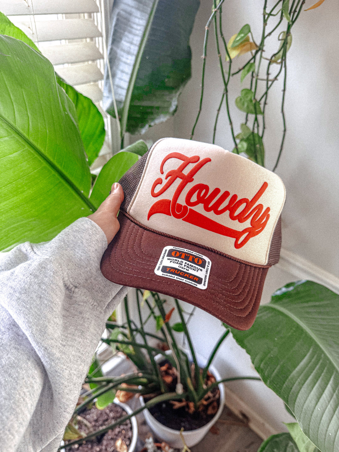 Underground: Howdy Trucker Hat