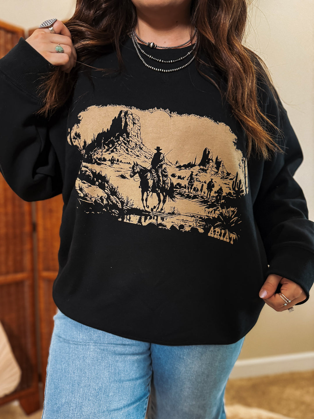 Ariat Outlaw Crewneck Sweatshirt