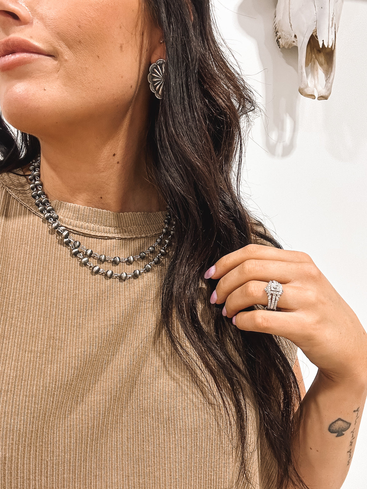Interlocked Navajo Pearl Necklace