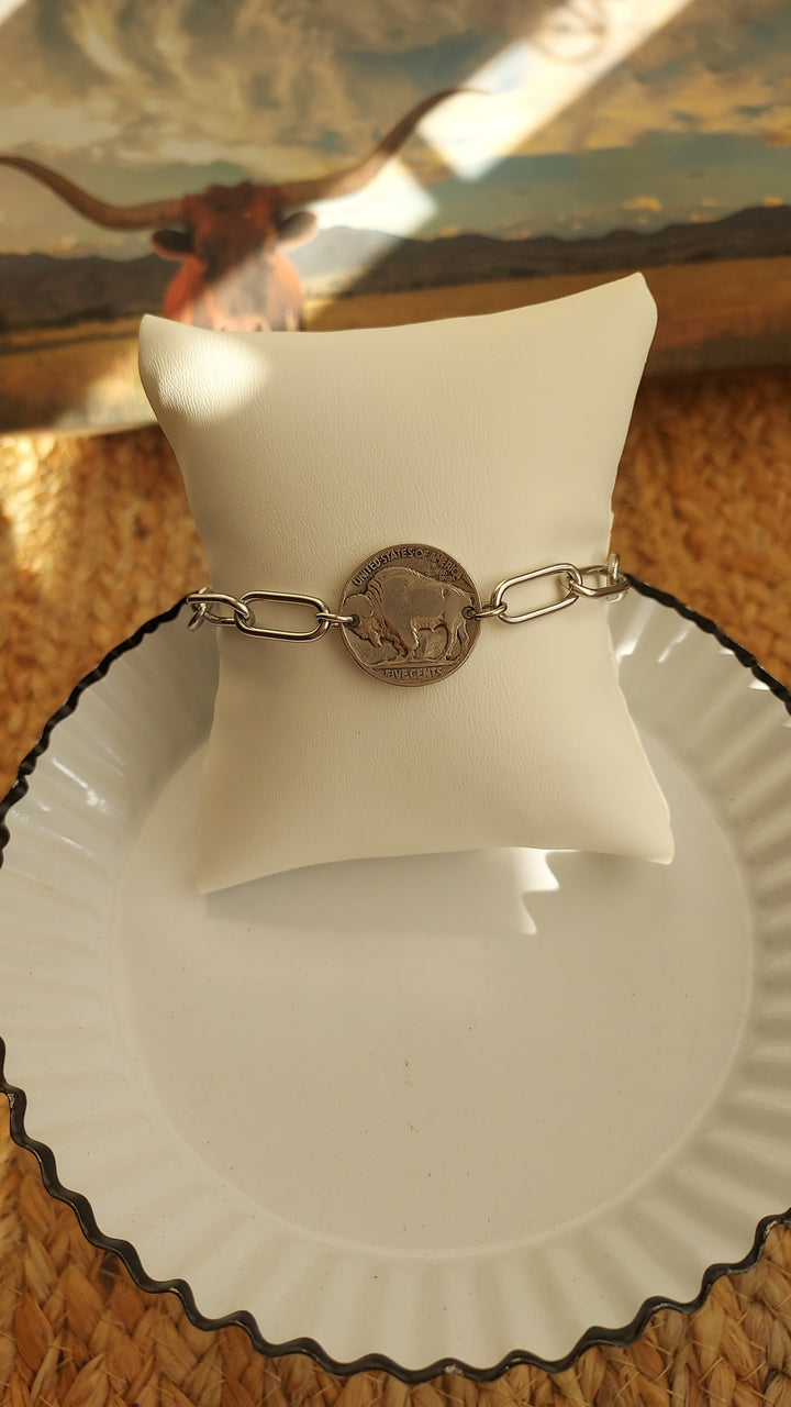 Roaming Free Bracelet