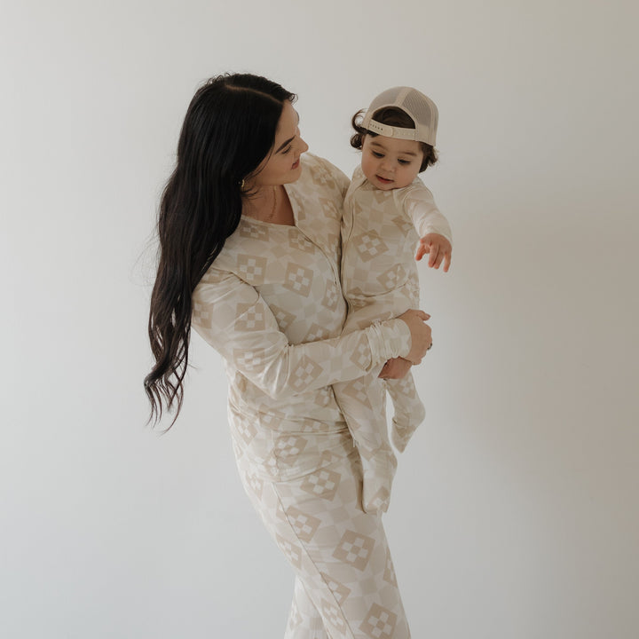 Women's Long Sleeve Bamboo Pajama | Cottage Quilt